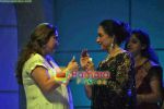 Hema Malini, Tina Ambani at Harmony Silver Awards in Ravindra Natya Mandir on 9th Oct 2009 (7).jpg